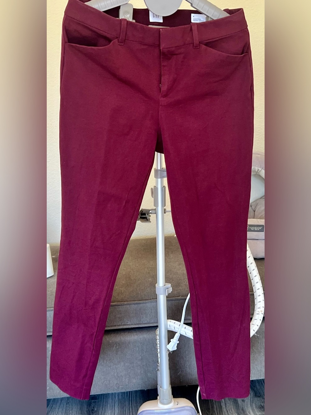 Gap Women’s Burgundy Signature Skinny Ankle Pants